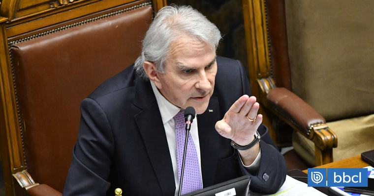 03 Moreira afirma que Milei no firmará decreto sobre soberanía en el Estrecho de Magallanes: Sería un milagro 21:18