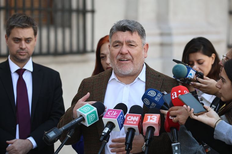 “Estamos defendiendo la soberanía de Chile”: Oposición ingresa interpelación contra el canciller Francisco Pérez Mackenna