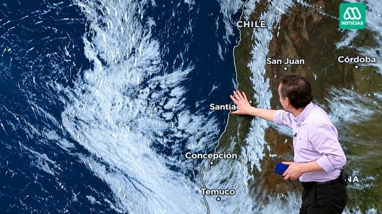 "Va a llegar un viento fresco desde el sur": Sepúlveda adelanta pronóstico para Santiago hasta el próximo martes