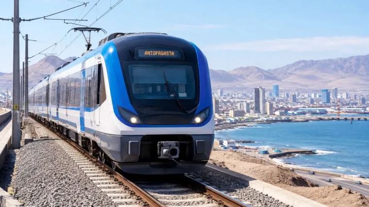 Tren urbano en Antofagasta impulsa debate por conectividad en Coquimbo