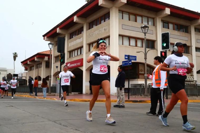 La Serena celebró su primera maratón con miles de corredores