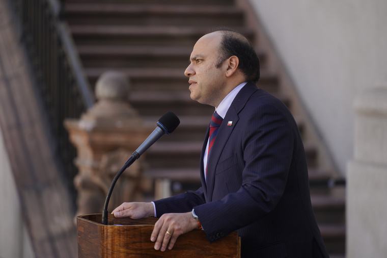 Gobierno refuerza blindaje a Pérez Mackenna en medio de cuestionamientos por manejo de tensión con Argentina