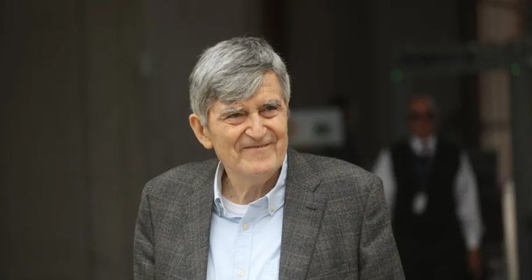 Muere Camilo Escalona a los 71 años, histórico dirigente socialista