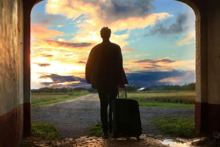 Checklist para viajar tranquilo: documentos, salud y protección antes de salir de Chile