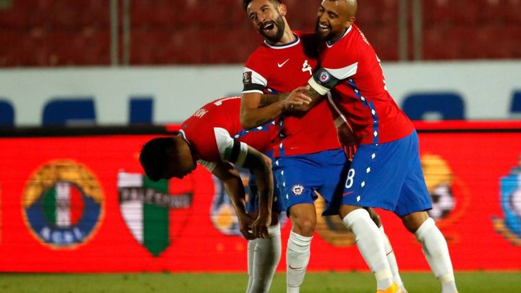 “Escribir esto no es fácil”: crack de la Generación Dorada sorprende a todos y anuncia su retiro del fútbol