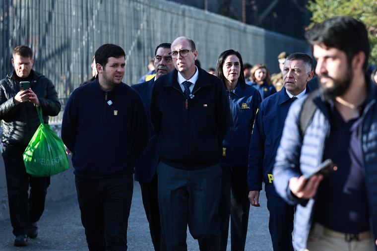 “Ha tenido una emergencia”: ministro Martín Arrau finalmente no participó del Foro Madrid
