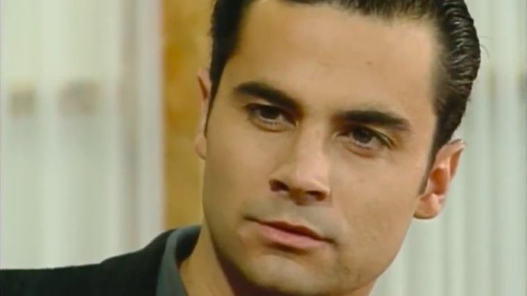 Revelan que famosa actriz chilena fue uno de los “amores no reconocidos” de Felipe Camiroaga: trabajaron juntos en una teleserie