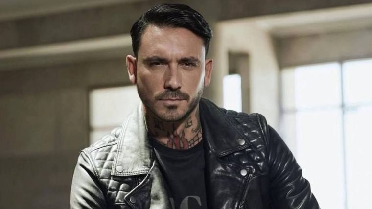 Mauricio Pinilla se despidió de sus compañeros de “Fiebre de Canto” con sentido mensaje: “Traté de disfrutar al máximo”