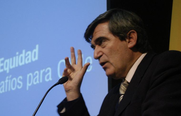 📰 GENERAL 04-sept · 20:00 La muerte de un político simboliza el cierre de un ciclo en la centroizquierda chilena