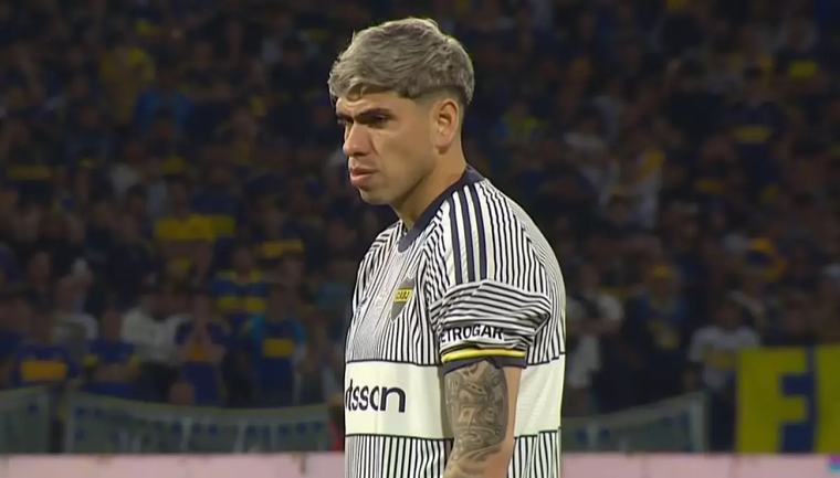 "Muy caliente": Boca Juniors clasificó de ronda en la Copa Argentina y así evaluaron a Carlos Palacios El delantero chileno tuvo una importante participación en la victoria del conjunto "xeneize" en los octavos de final.